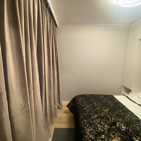 Wiktoryn 6 Piekne Nowe Z Duzymi Balkonami * Warszawa