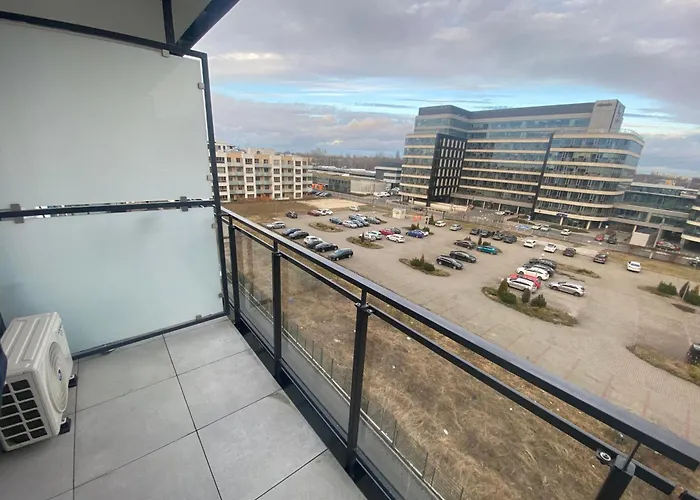 Wiktoryn 6 Piekne Nowe Z Duzymi Balkonami Warszawa